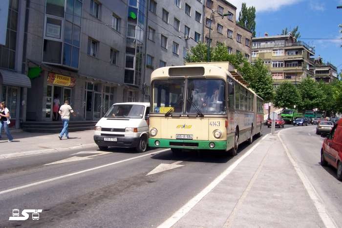 Kliknut�m okno zav�ete