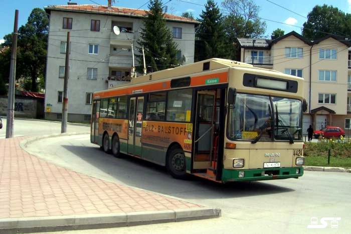 Kliknut�m okno zav�ete
