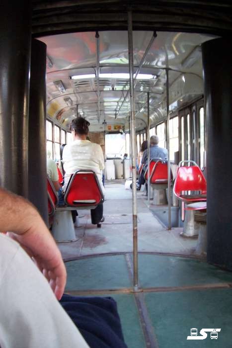 Kliknut�m okno zav�ete