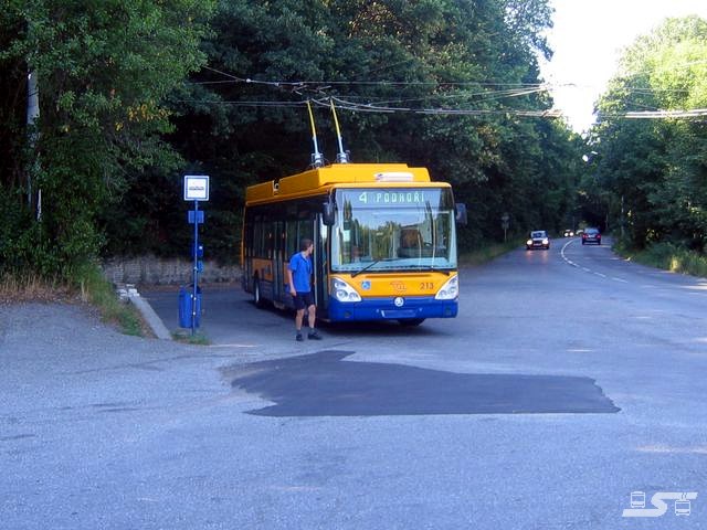 Kliknut�m okno zav�ete