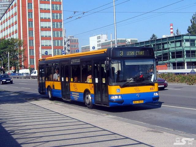Kliknut�m okno zav�ete