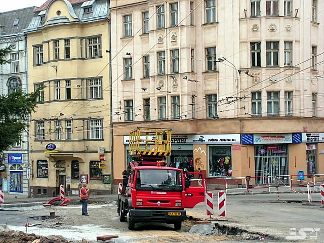 Kliknut�m okno zav�ete